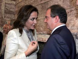 Η ανοικτή βιβλιοθήκη ιδρύθηκε το 2010 και αποτελεί ένα αποθετήριο με χιλιάδες ελληνικά ψηφιακά βιβλία που είναι ελεύθερα πνευματικών δικαιωμάτων (public domain) ή που διανέμονται ελεύθερα και. Synanthsh Karamanlh Ntoras Mpakogiannh Thn Paraskeyh Ta Nea