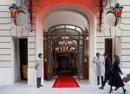 We are happy to gift you the following suite privileges all year long to enable you to fully enjoy your stay in paris. Luxury Hotel Management And Leadership 101 Le Royal Monceau