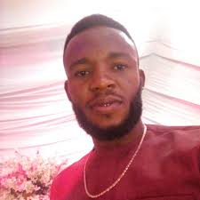 Who said "I love you" first in a relationship?