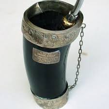Environ une fois par mois, vénus est en conjonction avec la lune, à ce moment, l'énergie de. Jak Nazywa Sie To Naczynie Do Picia Herbaty Zwlaszcza Do Yerba Mate Globalquiz Org