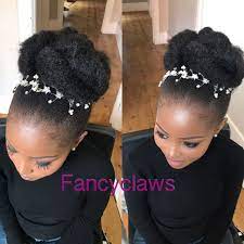 Pin By Ottilie Ambata On Fancyclaws Beautiful Salon Natural Hair Updo Wedding Afro Wedding Hairstyles Natural Hair Styles For Black Women