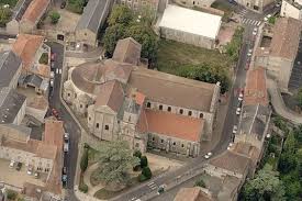 Eglise Saint Hilaire Le Grand Poitiers Poitou Charentes France Http Www Visit Poitou Charentes Com En Futuroscope Poitiers Place Of Worship France Tourism