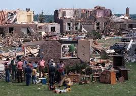 Police in barrie say several people have been hurt in a tornado that caused catastrophic damage to homes and businesses on thursday afternoon. Barrie Residents Recount Devastating 1985 Tornado Which Left 8 Dead Barrie Globalnews Ca