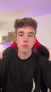 Imitación del Pou con Sara y David