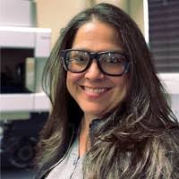 Carrie Barone's Instagram, Twitter & Facebook