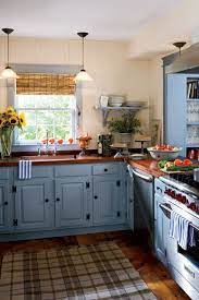 As this kitchen shows, going all black with the cabinets can still result in a surprisingly bright kitchen. 21 Resplendent Country Kitchen Colors To Decorating Your Kitchen Stunninghomedecor Com