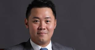 Hai người con của Chủ tịch Phát Đạt cùng lúc bán ra lượng lớn cổ phiếu PDR