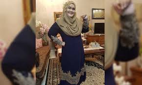 Aishah (wan aishah wan ariffin) paul moss dave larsen glenn peters malcolm smith hazri yutim. Showbiz Singer Aishah Down 21 Kilos After Surgery