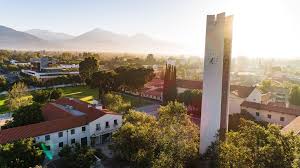Smith Clock Tower In The Morning Pomona College Claremont Ca Pomona College Claremont Colleges Claremont
