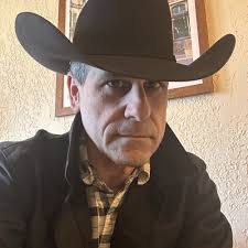 Alan Stetson's Instagram, Twitter & Facebook