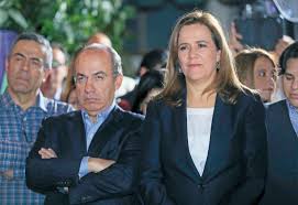 Mexican president felipe calderon and his wife margarita zavala (r) arrive at tokyo international airport on january 31, 2010 in tokyo, japan. Tepjf Niega Registro A Mexico Libre De Margarita Zavala Y Felipe Calderon Potosinoticias Com