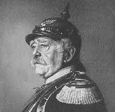 Dəmir kansler ləqəbi ilə məşhurdur. Otto Von Bismarck Militar Wissen