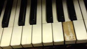 The Ultimate Guide To Returning The White Of Your Piano's Yellowing Keys -  Merriam Music - Toronto's Top Piano Store & Music School