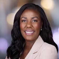 Sarah Deemer's Instagram, Twitter & Facebook