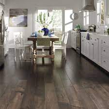 High quality laminate floors can even replicate the finishes, grooves, beveling, and texture of real wood that why should i choose laminate flooring for my home? Laminate Flooring In Richmond Va Flooring Rva