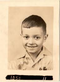 Sam Moody's Instagram, Twitter & Facebook