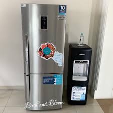 Daftar harga kulkas ini kami berikan hanya sekedar untuk memberikan referensi untuk anda. Kulkas Electrolux 2 Pintu Kitchen Appliances Di Carousell