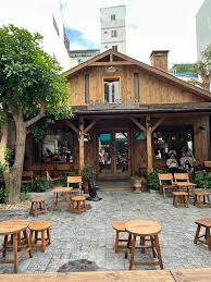 Tìm không khí Đà Lạt ngay trong thành phố Nha Trang — DALA STORY COFFEE ▫️  116 Trịnh Phong, Nha Trang. ▫️ mở cửa từ 7g đến 22g ✨instagram,tiktok :  𝐧𝐡𝐚𝐭𝐫𝐚𝐧𝐠𝐥𝐚𝐜𝐚 Mình