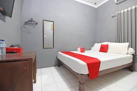 Futher information please click www.hotelkusuma.com Reddoorz Near Terminal Condong Catur Yogyakarta Updated 2021 Prices
