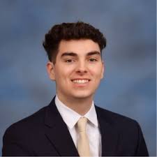 After an amazing summer with Fifth Third Bank, I am excited to announce  that I will be returning as a Commercial Leadership Full Time Participant  in the Cincinnati office! I would like