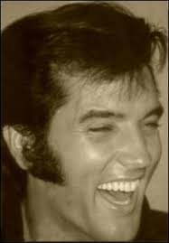 Elvis was such an astonishing man with a great sense of humor. 🎶🎸❤️🕺