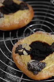 I Am From Austria Bohmische Kolatschen Zum 1 Advent Kolatsche Susse Backerei Und Lebensmittel Essen