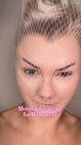 Diana Stoffel's Instagram, Twitter & Facebook