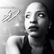 Esmeralda Thomas's Instagram, Twitter & Facebook