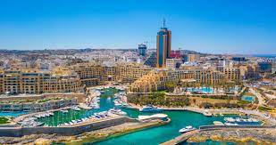 Saint Julian S Malta A Cidade Mais Turistica Da Ilha De Malta