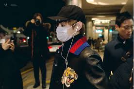 Quick takes of the group in a pool are also spliced in between. Guess What V Of Bts Likes The Most In His Closet Gucci Kpopmap