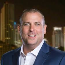 Free Webinar: "Inventory Management Strategies for Holiday Success,"  presented by Square and SmartBrief