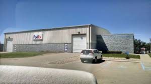 Is the top choice for columbus pest control & extermination. Fedex Ship Center 1771 Kenholt Dr Columbus In 47201 Usa