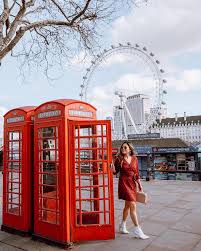 My Aunt Lives In London South Of The Thames Christine Tran Nyc Tourdelust Instagram Photos And Videos In 2020 How To Take Photos London Tourist London Photos