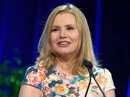 While we are talking about her beauty, skills and professional life, we want to now take you on a ride through a geena these geena davis big butt pictures are sure to leave you mesmerized and awestruck. Geena Davis Advice For Hollywood Influencers To Get More Women In Movies Abc News