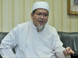 Begini postingan di akun instagram uas: Ustadz Tengku Zulkarnain Positif Corona Indo Media