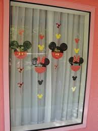 Pin By Great Walt Disney World Tips On Disney Disney Window Decoration Disney Decor Disney Diy