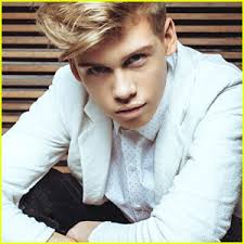 Aidan Alexander Reflects On His First Fashion Week in 'Bello'