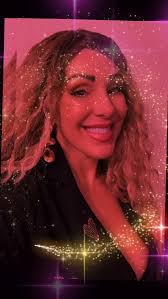 Remembering Lynette: Celebrating a Life Well-Lived and Cherished Memories