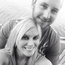 Amanda Berthold's Instagram, Twitter & Facebook