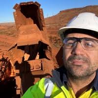 200+ perfiles de «Saric»