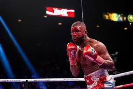 Han hadde en rekord på 150 seire og 25 tap. Badou Jack Said Oh Sh T When He Saw Horrific Cut In Mirror Boxing News