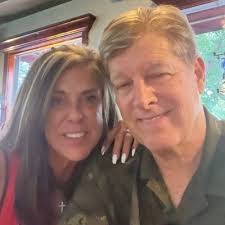 Lori Martell's Instagram, Twitter & Facebook