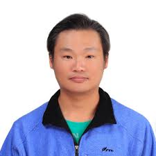 羅坤鎮(Robert Lo)