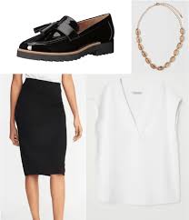 The 1920s had been a decade of excess. 1930s Fashion Trends Outfit Guide College Fashion