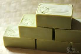 Savon D Alep Maison Ou Le Presqu Alep Soap Session Savon D Alep Savon Fabriquer Du Savon