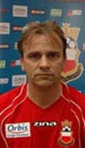 Shaun Teale's Instagram, Twitter & Facebook