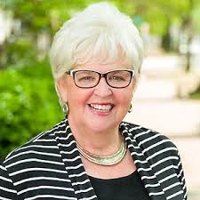 Ann Meehan's Instagram, Twitter & Facebook