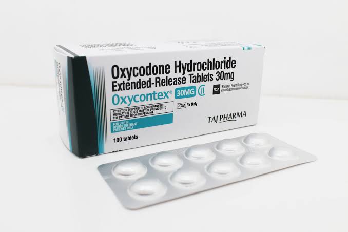 Oxycodone HCl 30 mg modified-release packaging, AI generated