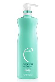 Known for removing chlorine, bromine and other chemicals, it also contains keratin and organic aloe vera to replenish the hair. 7 Best Chlorine Removal Shampoos How To Get Chlorine Out Of Hair