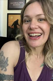 Ask me a question, let me answer it, then change your question/comment to  make me look like a psychopath 😂 Post credit:Cierra